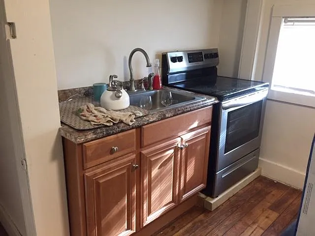 4 bed, $4,750 — Photo 2