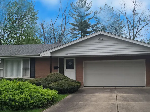 1307 Poplar Ct, Homewood, IL 60430