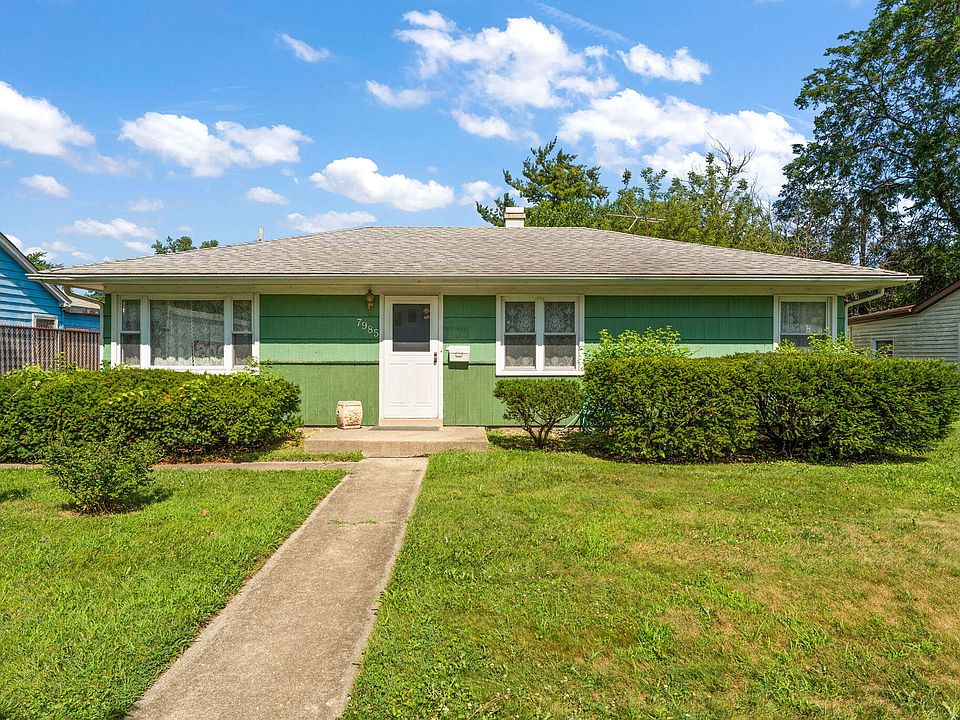 1st image of 7985 White Oak Ln
