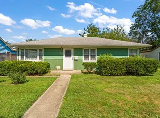 7985 White Oak Ln, Hammond, IN 46324