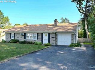 47 Canterbury Dr, Midland Park, NJ 07432