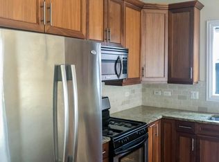 3230 N Kenmore Ave #1, Chicago, IL 60657