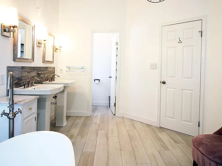 15 Kentsdale Dr — Photo 41