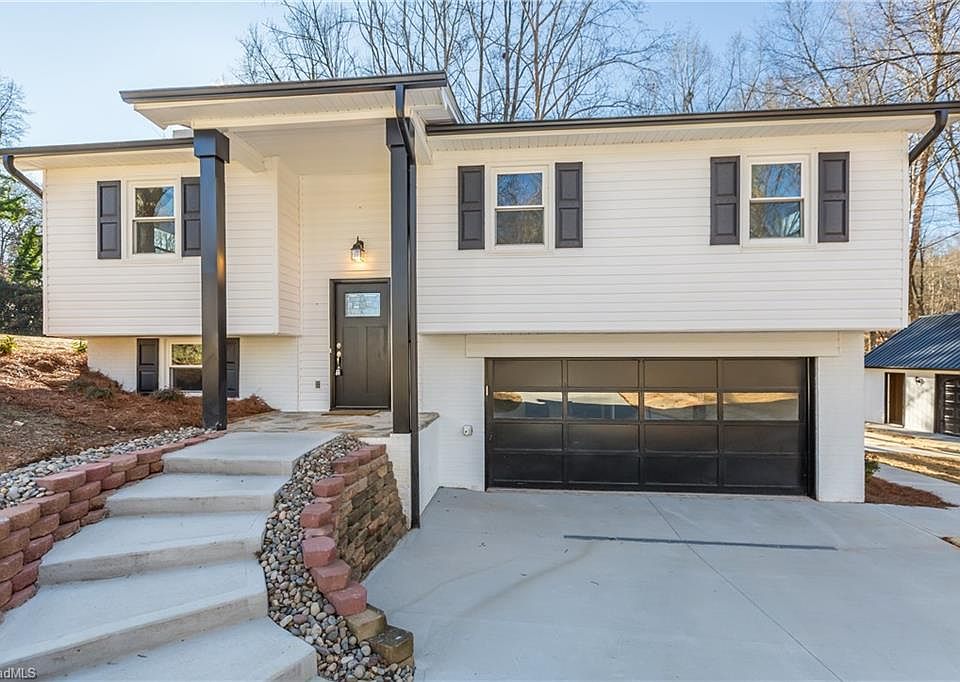 1st image of 242 Westridge Dr