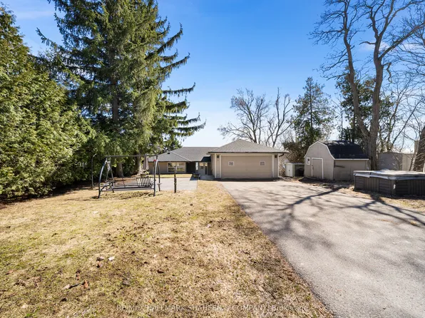 9 Evans Dr, Whitchurch Stouffville, ON L4A 2Y4