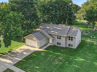 390 Meadow Lane, Columbus, WI 53925