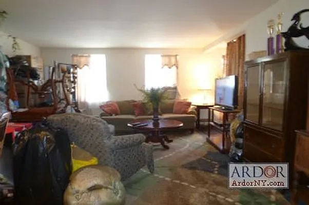 Rented by ArdorNY | media 19