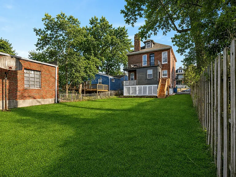 3605 Cambridge Ave — Photo 51