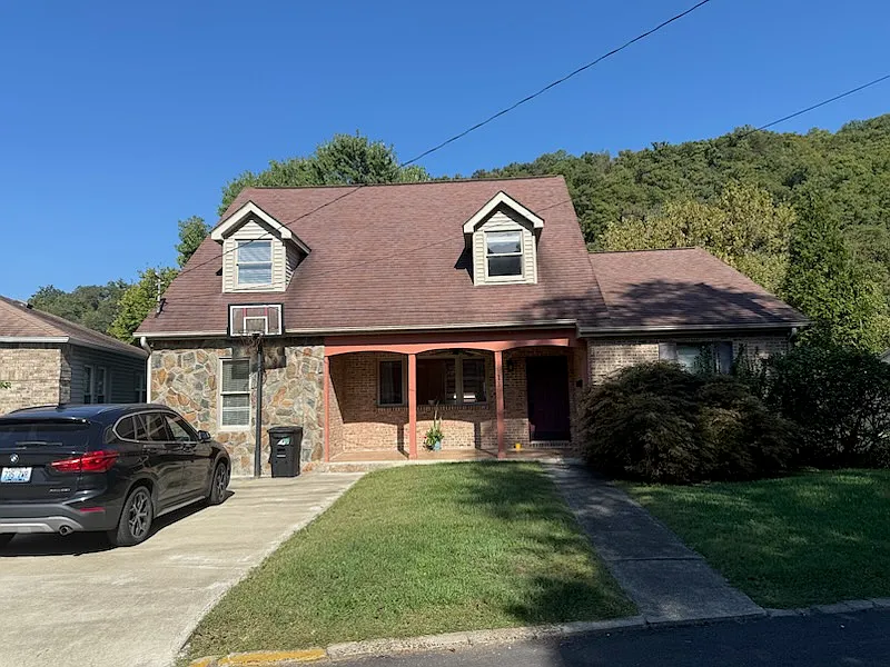Building Photo - 111 Riverview Dr #2