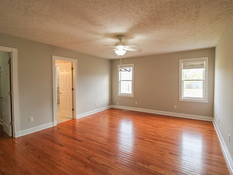 17524 Martin Dr — Photo 17
