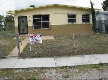 1st image of 1853 NW 63 St-liberty City