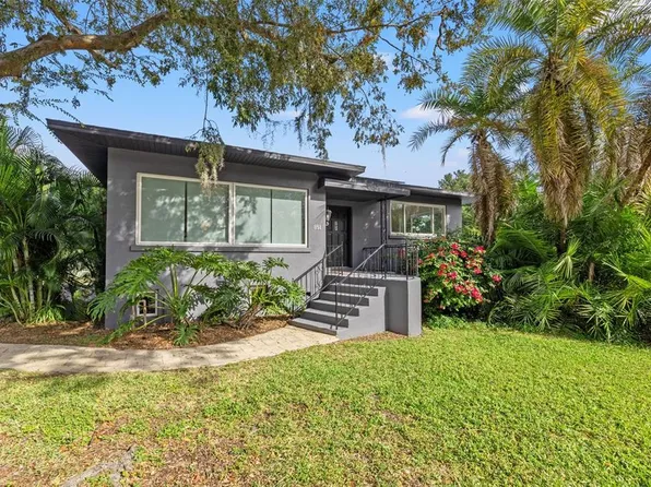 851 38th Ave N, Saint Petersburg, FL 33704