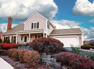 233 Sedgewick Cir, Saint Charles, IL 60174