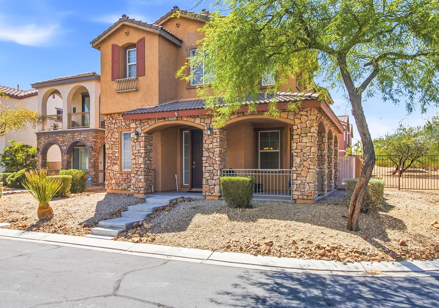 Spacious Mountains Edge Home with 4 Bedrooms & 2-Car Garage — Photo 2