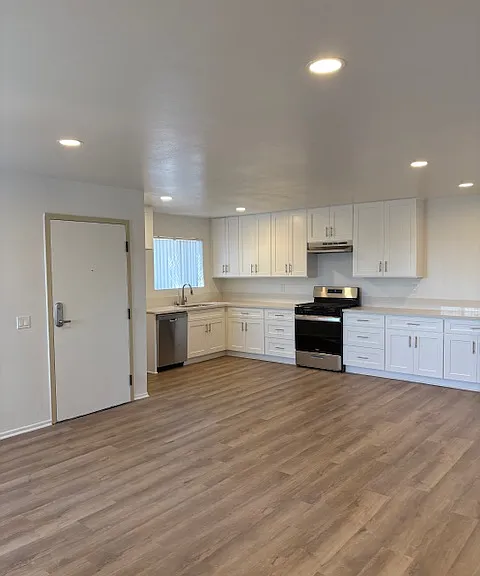 South St Apartments — Photo 13