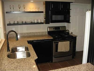 5th image of 385 Willow Run Dr