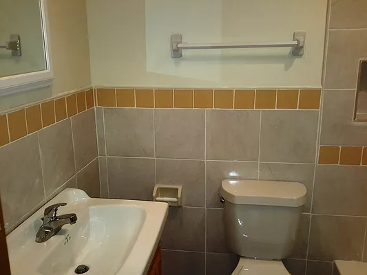 Rented by H.P. Greenfield Real Estate | media 2