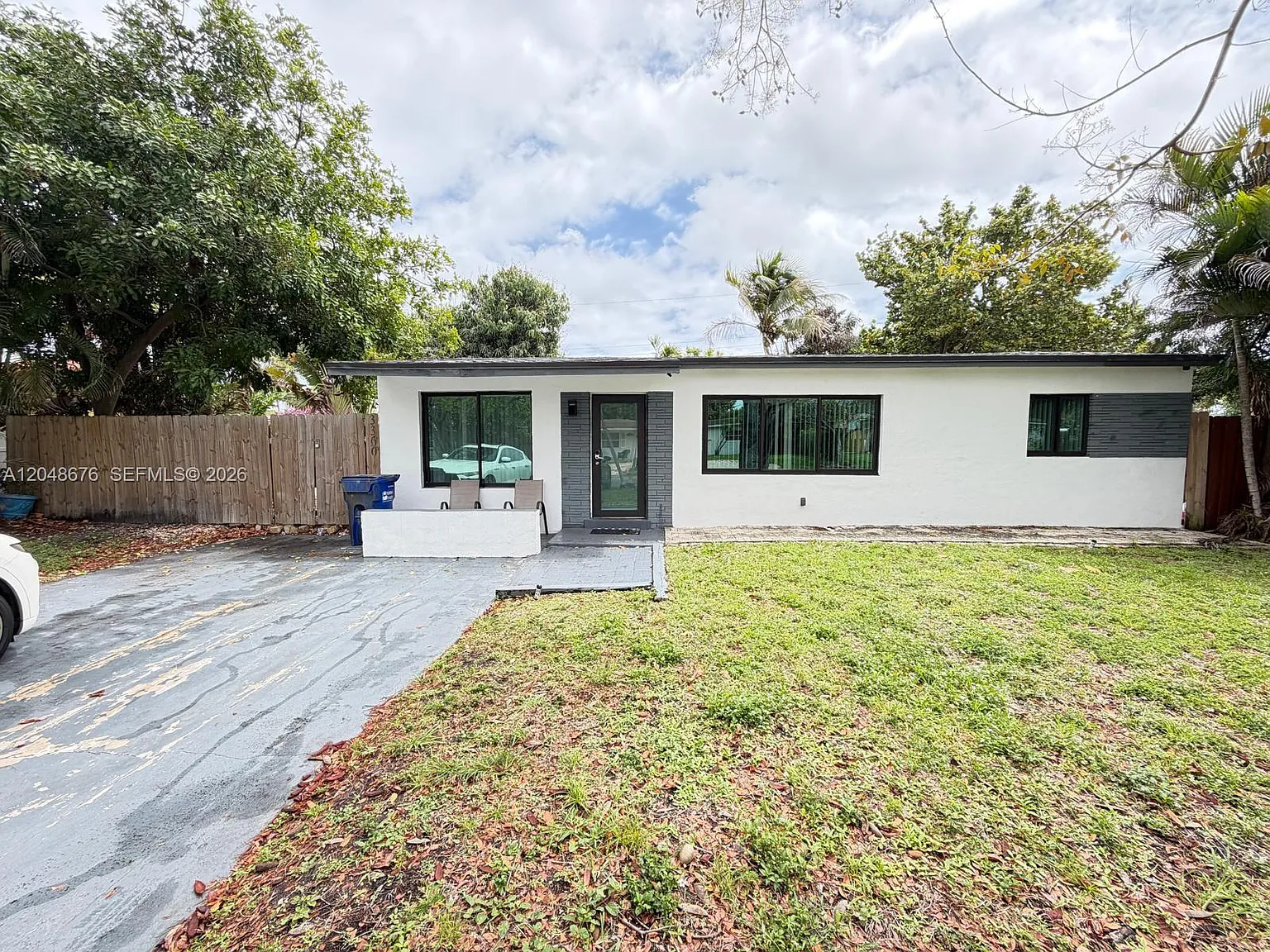 Collier Manor 5th Add — Photo 3