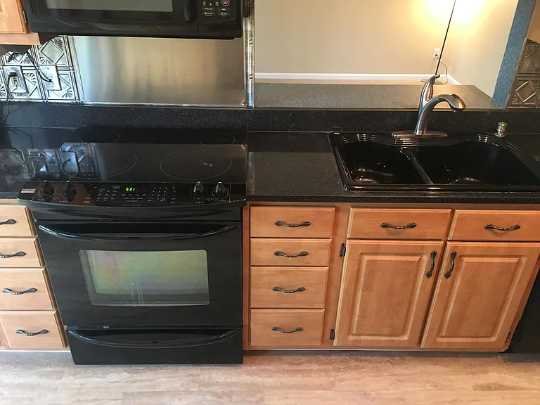 2917 Oaktop Cir — Photo 3
