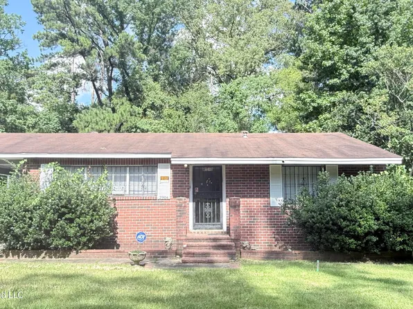 2904 Woodside Dr, Jackson, MS 39212