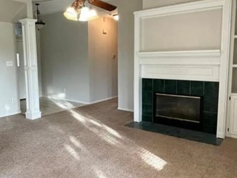 7 NW Pleasant View Rdg — Photo 3