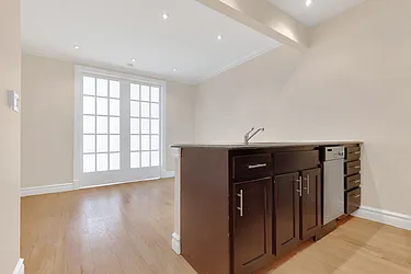 Rented by Cooper & Cooper Real Estate