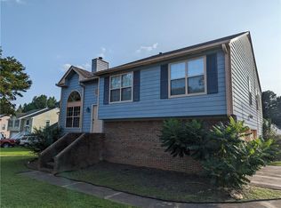 5617 Hunters Crossing Ct, Lithonia, GA 30038