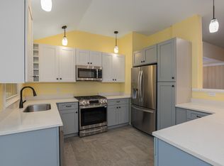 24 Hampton Falls Road, Exeter, NH 03833