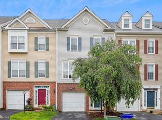 8854 Howland Pl, Bristow, VA 20136