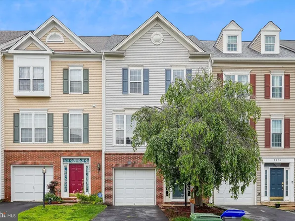 8854 Howland Pl, Bristow, VA 20136