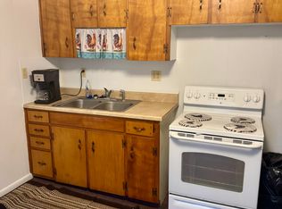 303 N Market St #2, Minerva, OH 44657