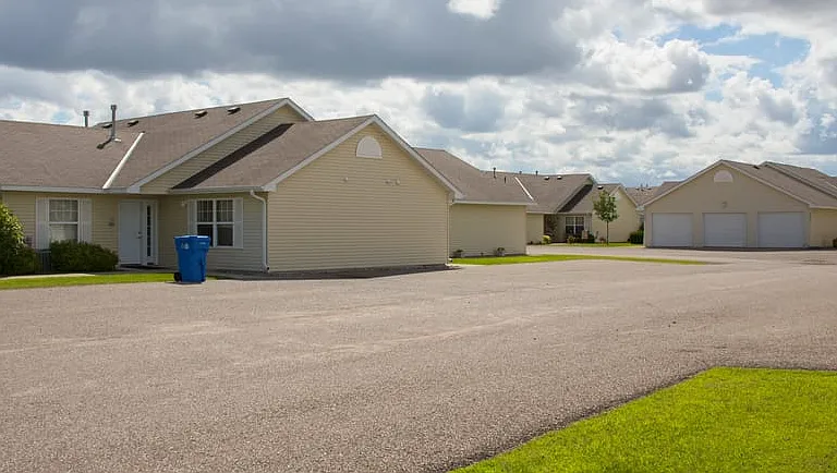 4000-4094 Pioneer Dr — Photo 1