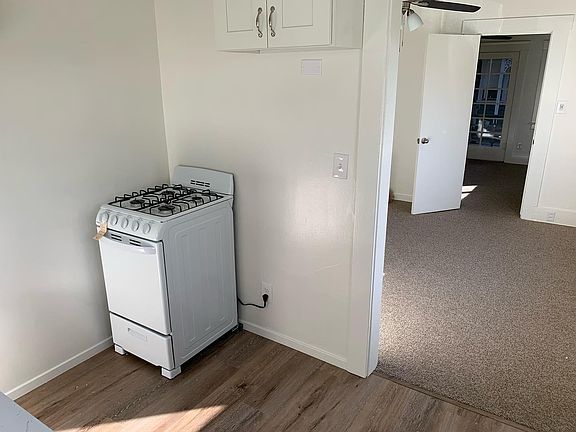 4th image of 207 N Glassell St #8