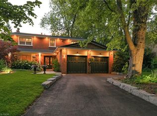 2337 Bennington Gate, Oakville, ON L6J 5N7