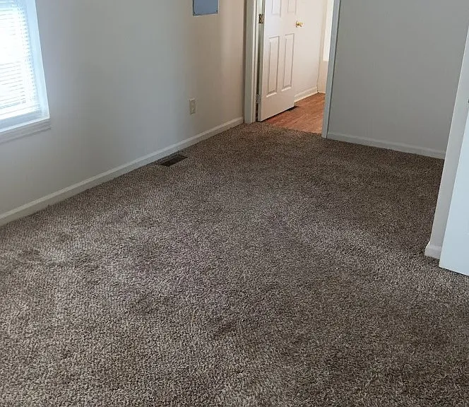 128 Henry Dr — Photo 11