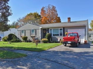 49 Amanda St, Cranston, RI 02920
