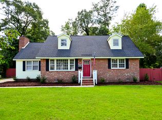 802 Smallwood Dr, Jacksonville, NC 28540