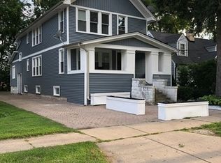305 W Palatine Rd #1, Palatine, IL 60067