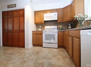 745 Marlton Rd #C, Monroe Township, NJ 08831