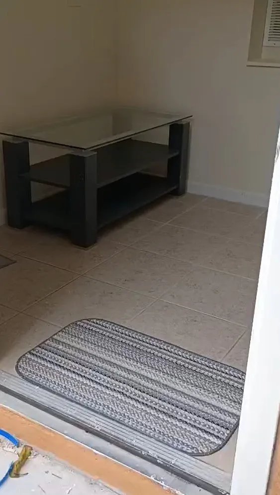 ENTRANCE WITH COFFEE TABLE - 1145 NE 110th St #1