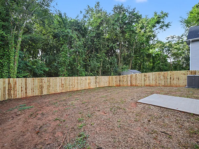 607 Legrand St — Photo 31