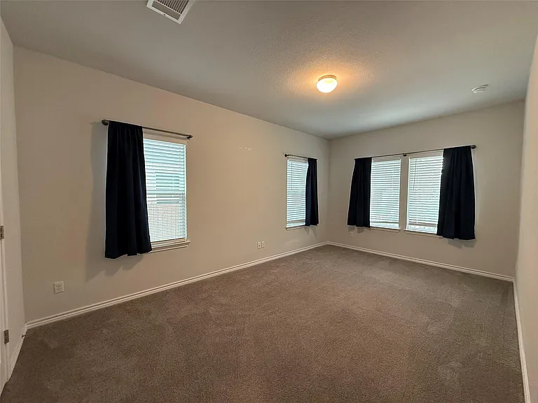 17916 Giglio Way — Photo 3