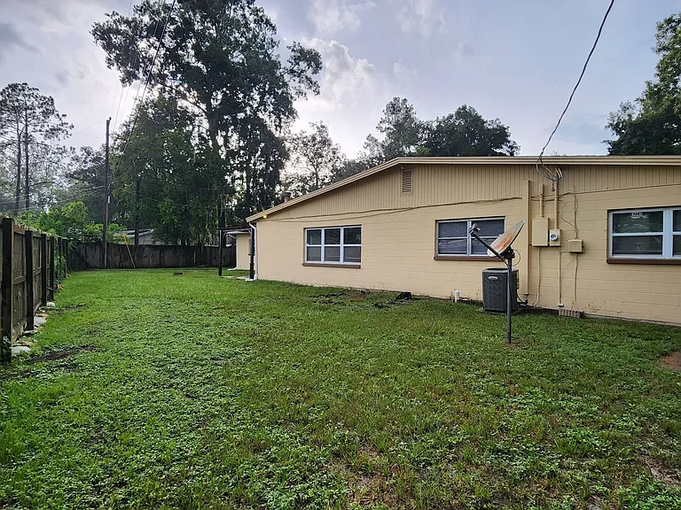 3453 NW 1st Ct — Photo 32