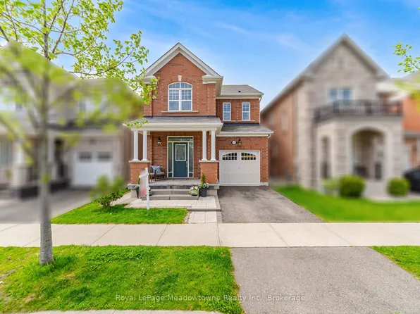 1518 Clitherow St, Milton, ON L9E 0B1