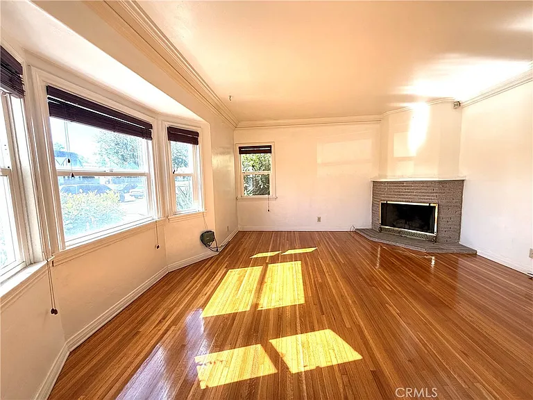 1148 S 2nd St — Photo 2
