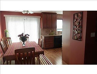 4th image of 55 Bon Aire Cir