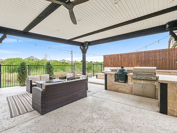 2nd image of 2605 White Cliff Ct