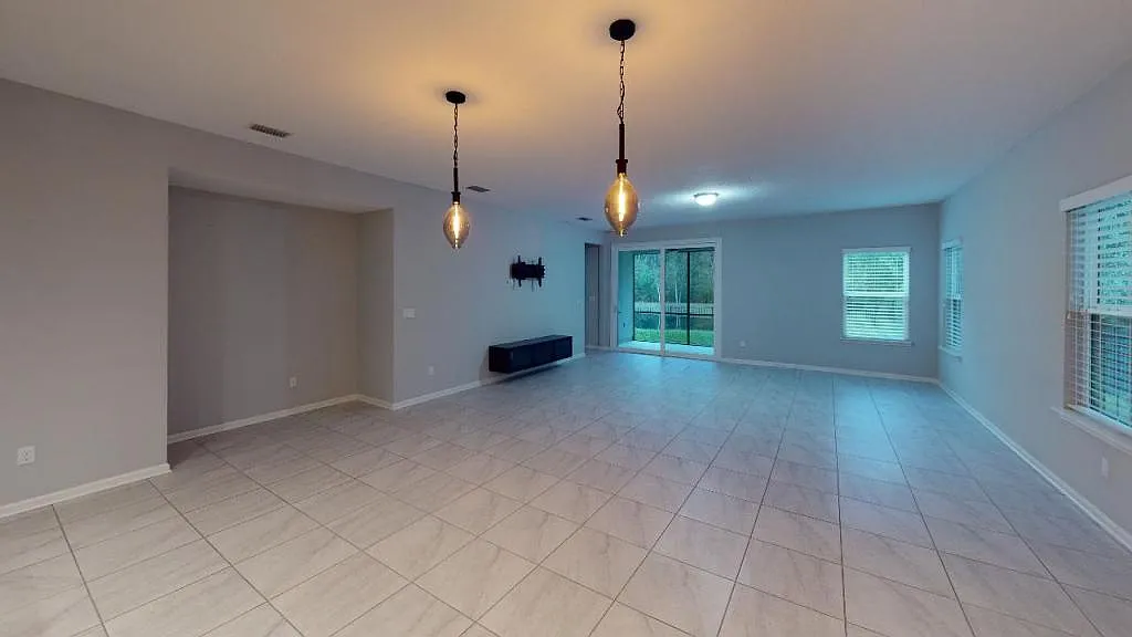 12761 Chandler Crossing Lane — Photo 3