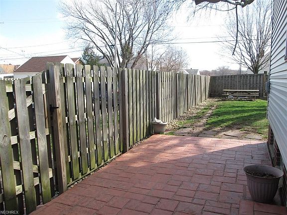 4th image of 5913 Renwood Dr