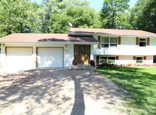 5535 Wedgewood Dr, Shorewood, MN 55331